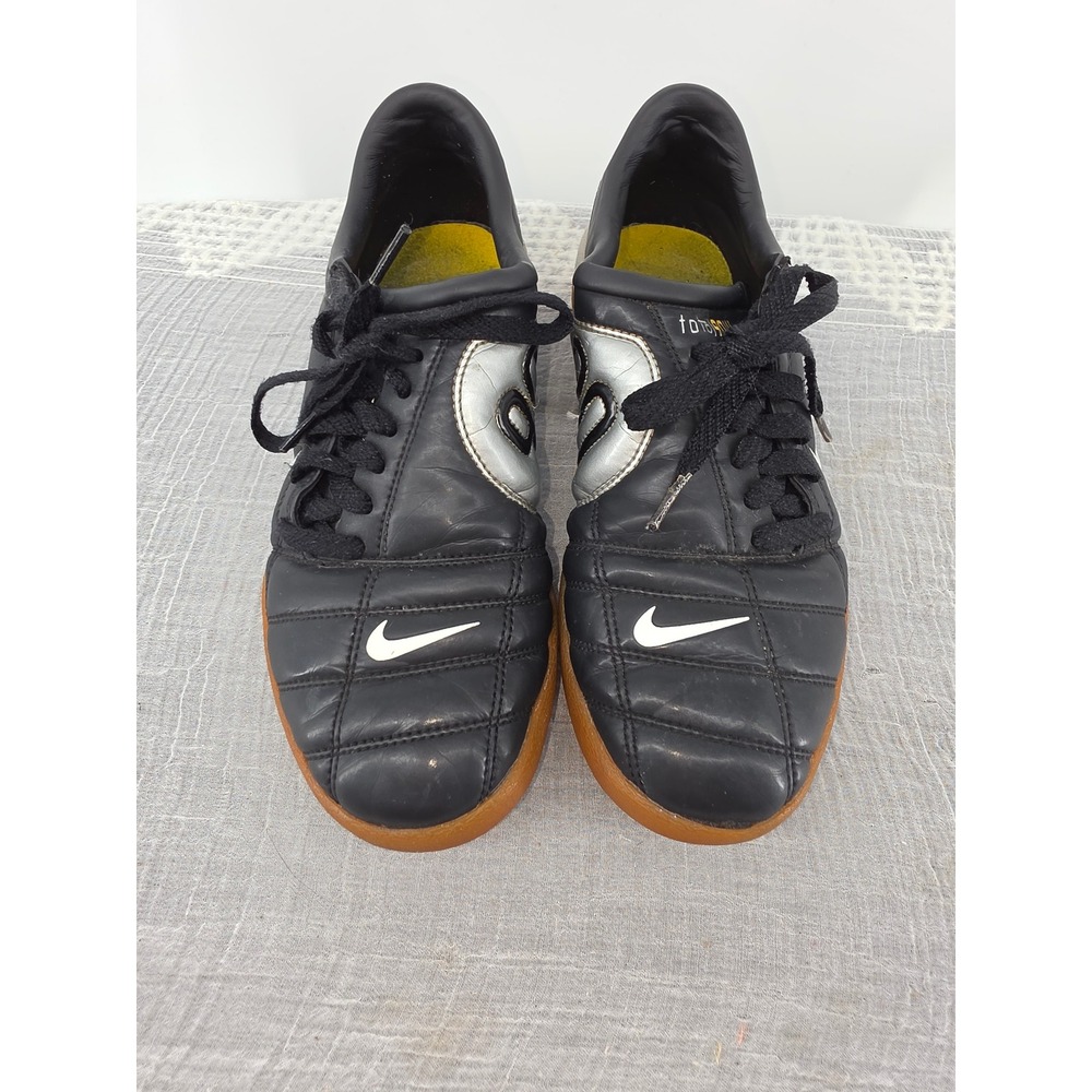 Nike Total 90 III Indoor Soccer Shoes Black Silver 308940-013 Mens Size 7
